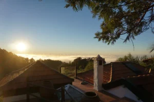 Vacation home El Refugio: Roof terrace - relaxing in the sunset above the clouds of La Palma